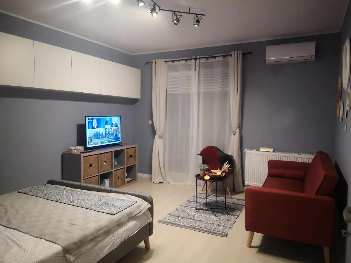 Quadra Trees Studio Hotel Bucureşti