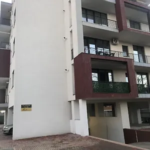 Air Residences - Air 2 Апартаменты
