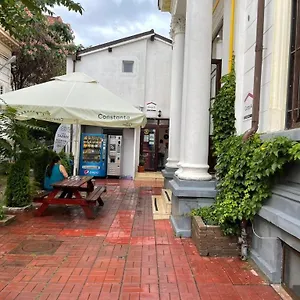  Hostel Piata Uniri Cozy