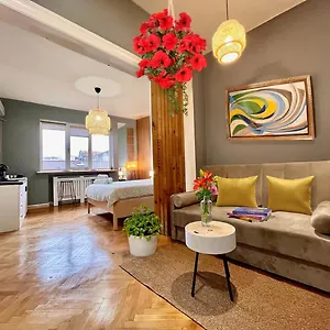  Apartament Woodie With Premium Comfort By Piata Unirii