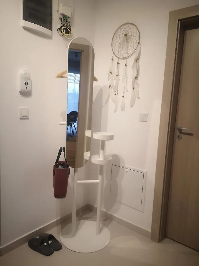 布加勒斯特 Quadra Trees Studio酒店